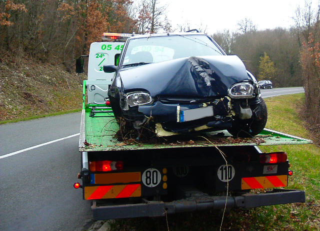 Remorquage et depannage automobile, poids lourd Cognac.