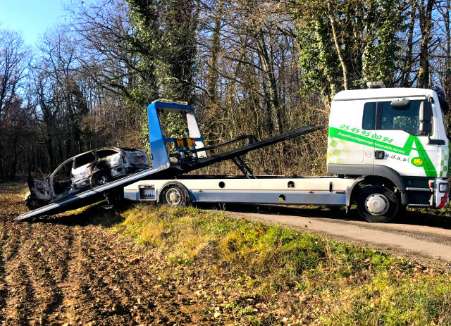 Remorquage et depannage automobile, poids lourd Angouleme.